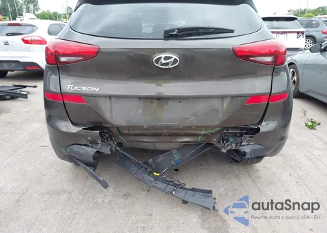 2020 Hyundai Tucson Value z USA, uszkodzony, nr VIN KM8J33A45LU105351